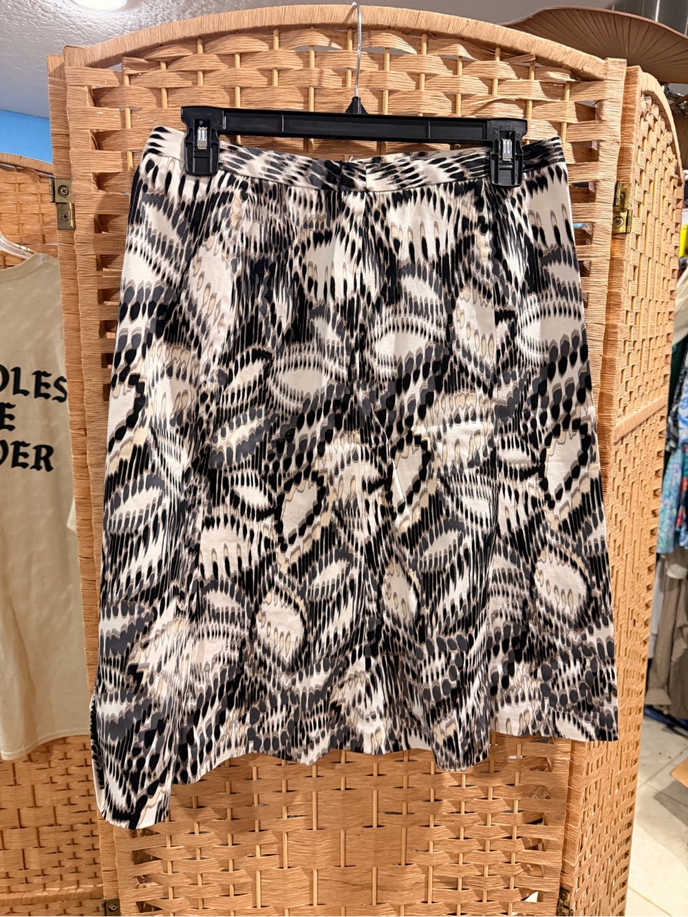 East 5th Black & White Patterned A-Line Skirt